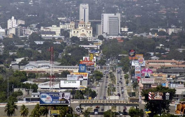 Un objetivo "esencial" de la estrategia será mejorar infraestructura, como las redes de energía y carreteras/Cortesía