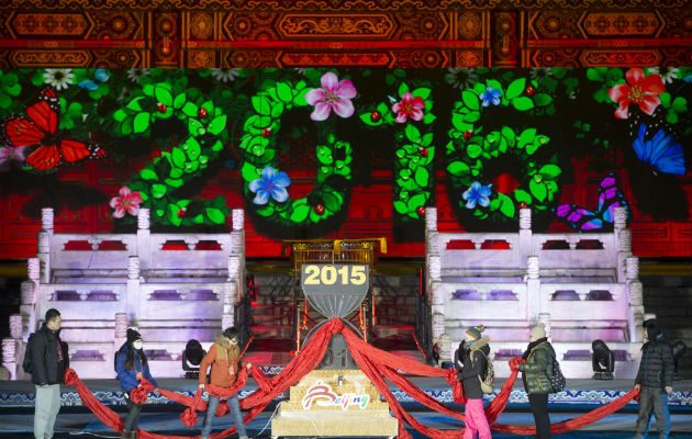 Preparativos de Año Nuevo. Foto/AP