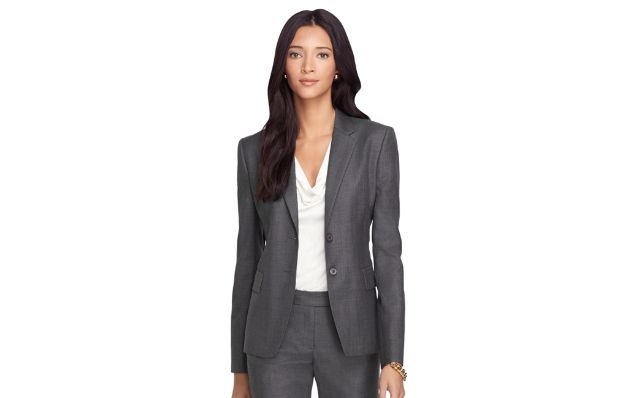 Festivo - Es similar al coctel, sin embargo, en este se incorporan detalles reminiscentes de la fiesta.