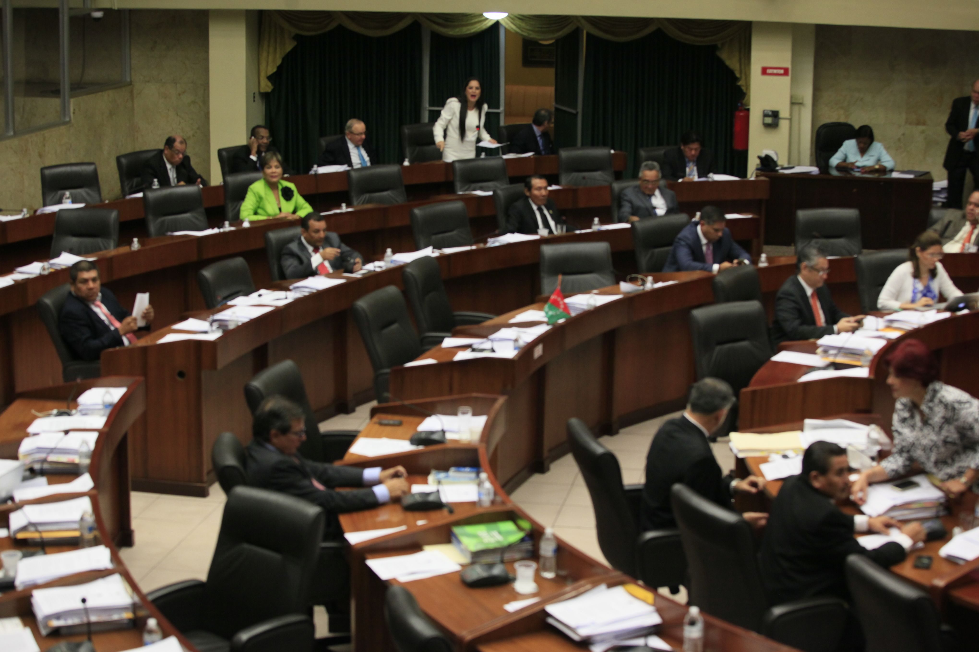 Exigen investigar la 'narcopolítica'