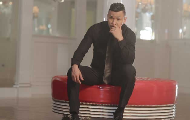 El ‘romantic style’ se despide para siempre de Nigga. Promociona un tema de bachata.