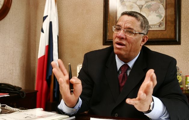 Camilo Alleyne, dirigente del PRD, indicó que hay miembros de su partido que no hacen oposición.  / Archivo 