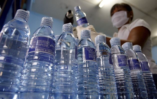 Precio del agua supera costo del combustible en Panamá 