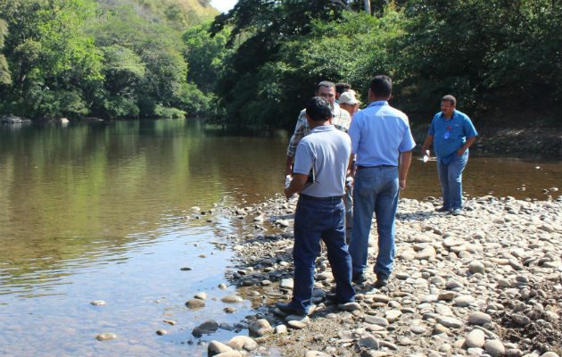 Inspección al río. Foto José Adames