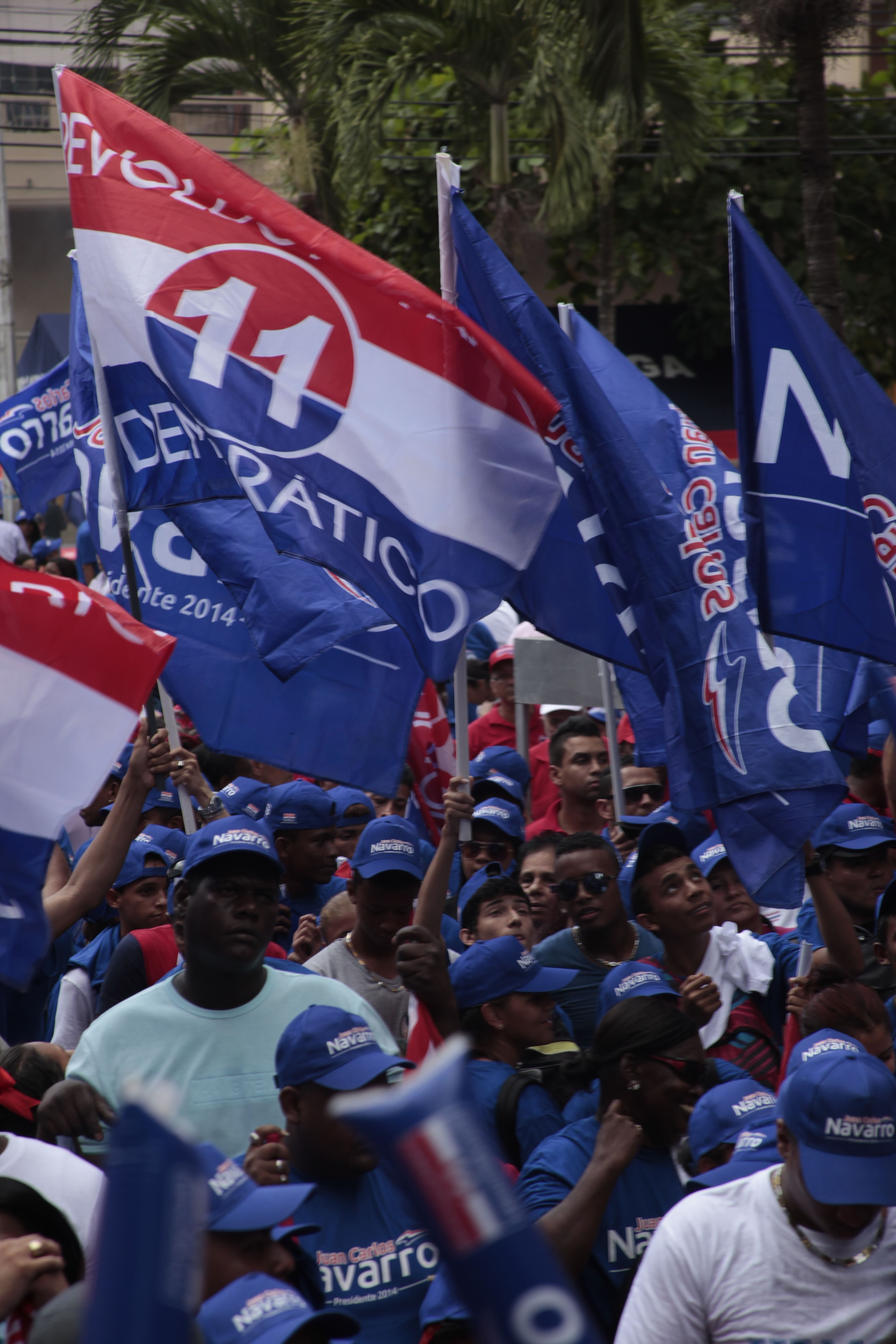 El PRD alista su 'revolución' en medio de crisis 