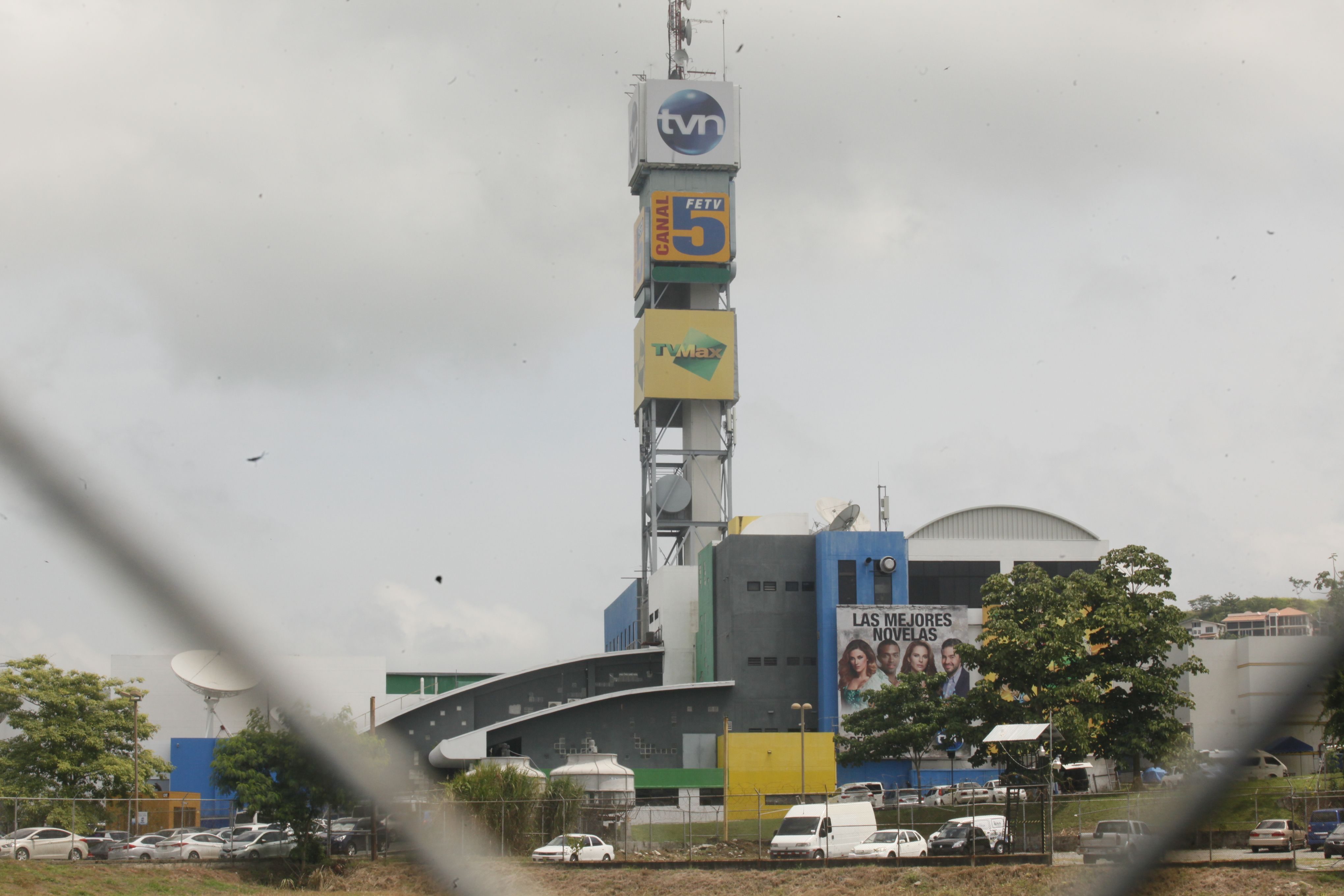 Trabajadores de TVN Media    declaran huelga 