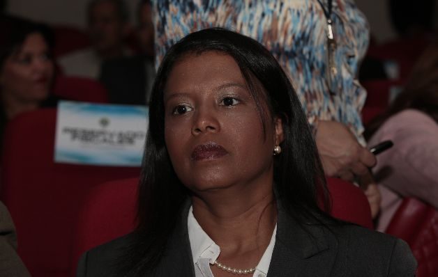 The third anti-corruption prosecutor, Zuleyka Moore sends the record of the purchase of radars with a term up to four months. / Archive