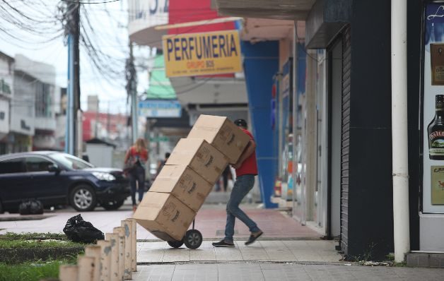 Comerciantes de la zona franca se están viendo perjudicados por el cobro de los aranceles en los artículos de precios más bajos.  / Foto Cortesía 