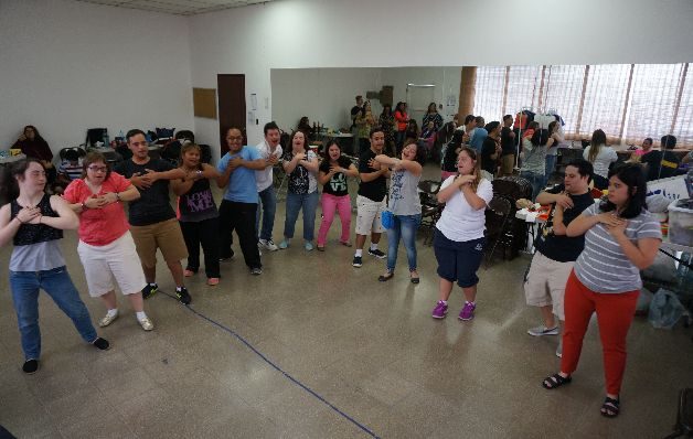 Estos talentosos niños y jóvenes le ponen mucho empeño a cada escena. Seguro, les robarán el corazón y los cautivarán con su presentación.  / Foto Cortesía