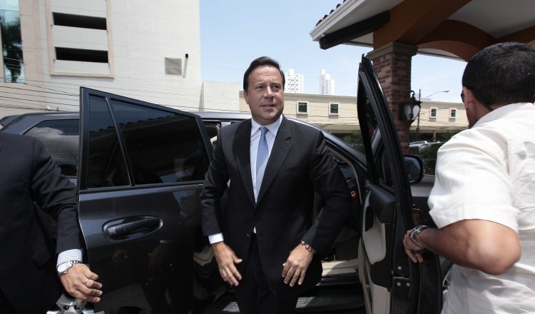 El presidente de la República, Juan Carlos Varela, ha negado en ocasiones que su gobierno se dedique a perseguir a opositores. Edwin González--------