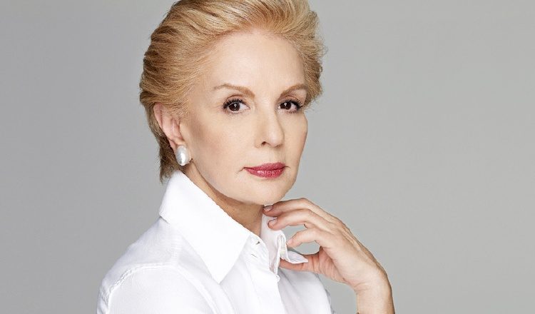 Carolina Herrera es hoy por hoy  la principal abogada de la camisa blanca.