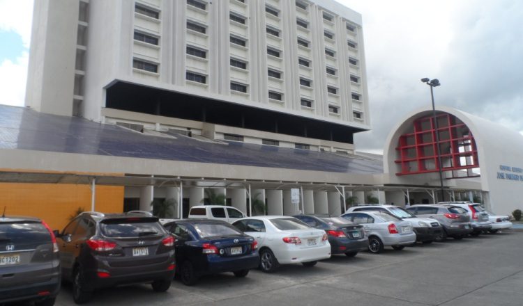 La situación se empeora con la cantidad de casos de personas con problemas respiratorios que llegan. /Foto José Vásquez