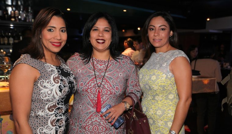 2. Patricia Yap, Linda Luna y Lineth Barahona .