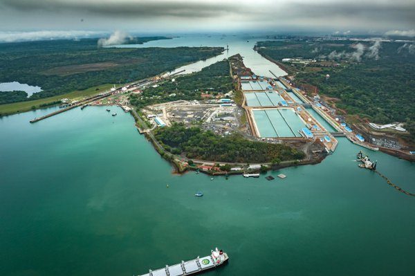 In Panama almost 400 liters of water are consumed per inhabitants per day.