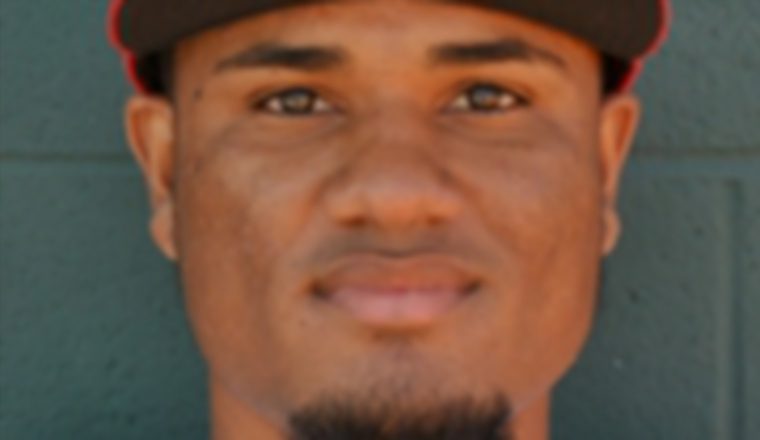 Cardenales de San Luis - Allen Córdoba: El torpedero bocatoreño, de 6'1" de estatura, batea .211 en la Appalachian League con el Jhonson City. El año pasado en la Liga de la Costa del Golfo conectó para .342.
