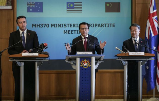 Ministros de Transporte de Australia, Malasia y China. Foto/ EFE