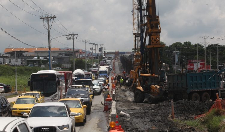 Según las autoridades,  dentro de este presupuesto se dan prioridades  a áreas como educación, salud,  inversiones sociales, movilidad urbana y justicia. /Foto Edwin González 