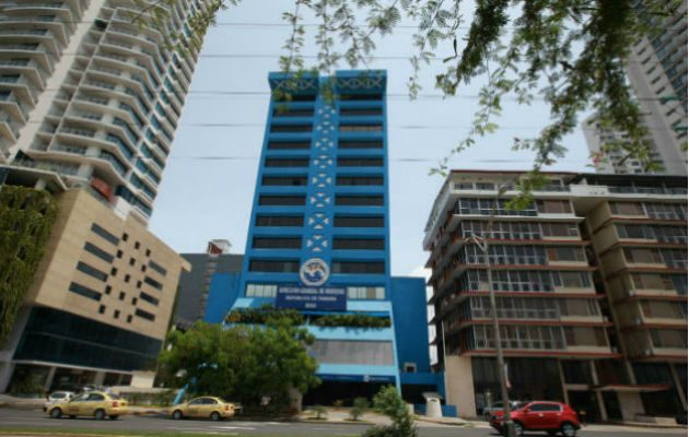 Reglamentación del ISR dice que no se expedirá certificado cuando el contribuyente se encuentre en mora/Archivo.