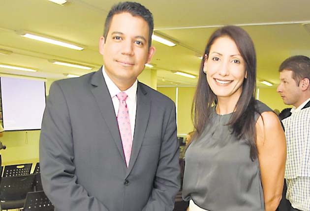 6.Héctor Cotes y Dianik Peren.