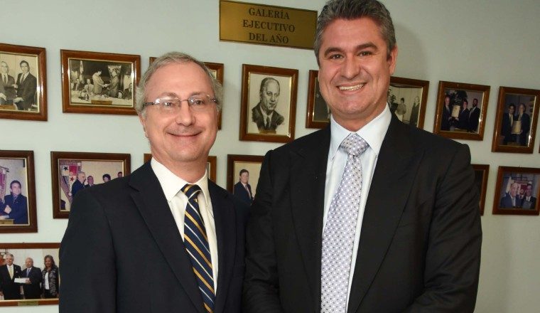 4. Diego Eleta  y Guillermo de Saint Malo.