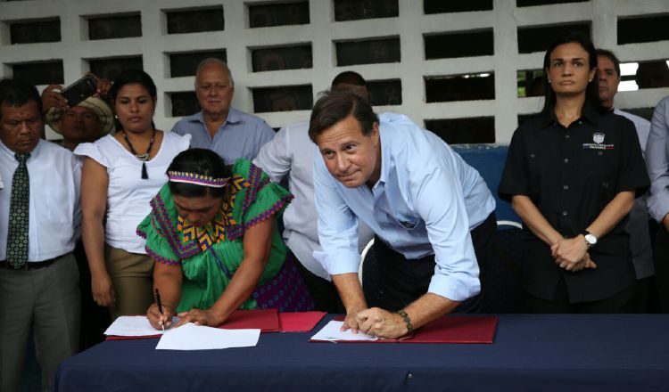 El presidente, durante el incidente registrado en la comarca. /Foto Twitter