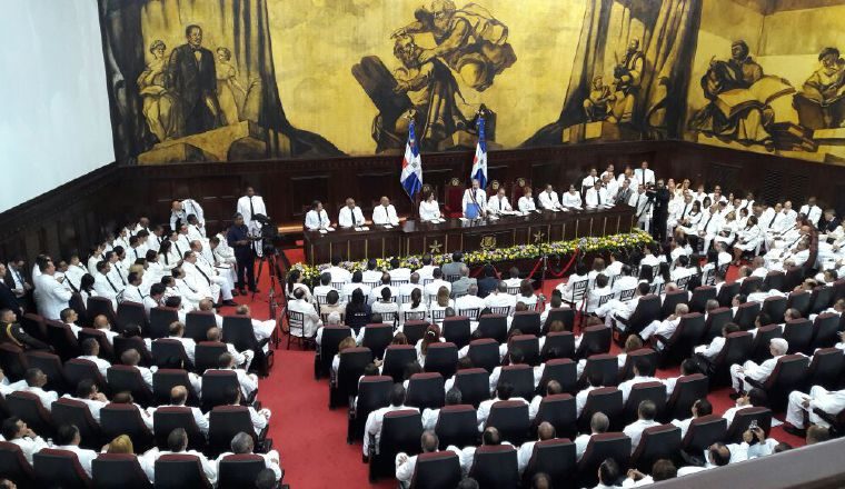 En agosto, el presidente Juan Carlos Varela destacó los avances que ha logrado República Dominicana con la jornada extendida que asumió el plan desde el año 2012 como una política pública. Presidencia