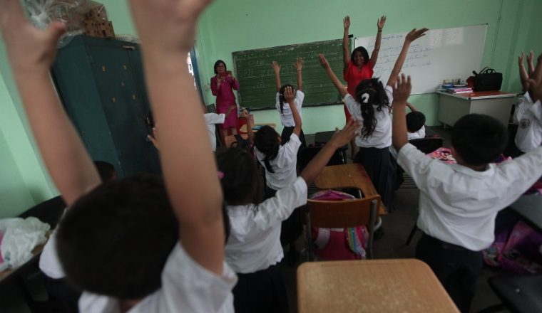 Uno de los diputados en la comisión aseguró que uno de los principales problemas en materia educativa son los directores, quienes requieren capacitación con énfasis en supervisión.