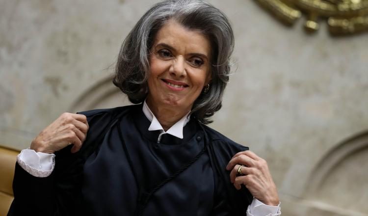 Carmen Lucia Antunes Rocha al tomar posesión del cargo. /Foto EFE