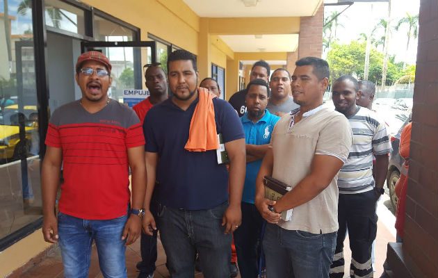 En oficinas del Mitradel. Foto: Delfia Cortez