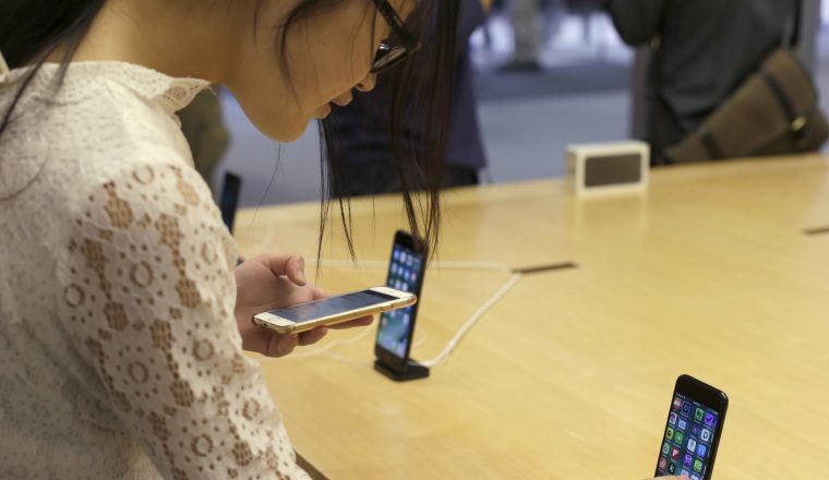 En China, las colas eran menos largas. AP