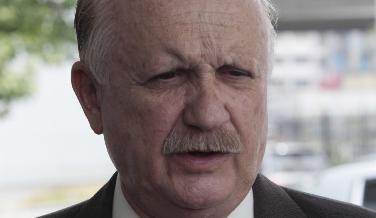 Erasmo Pinilla estuvo a favor de cerrar medios. /Foto Archivo