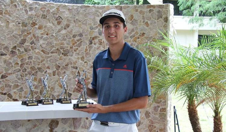 Raúl Carbonell, en una premiación anterior. /Foto Cortesía
