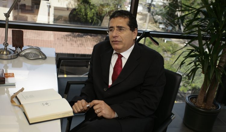 El abogado, empresario y activista panameñista  Ramón Fonseca Mora sigue sin ser llamado a indagatoria por el tema Panamá Papers. /Foto Archivo