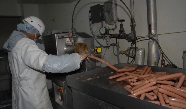 A pesar de que estas resoluciones fueron suspendidas, los productores se mantienen en alerta para que la Aupsa  cumpla con esto. /Foto Archivo