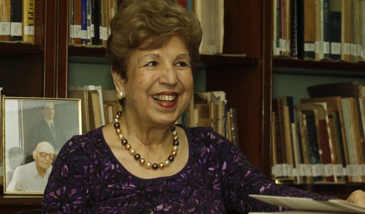 Gloria Guardia. Autora de más de 15 novelas, entre ellas "Libertad en llamas", "Lobos al anochecer" y  "El jardín de las cenizas". /Foto Archivo
