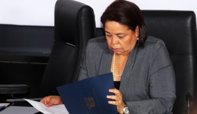 La comisión deberá evaluar la propuesta sobre el día de duelo. /Foto Cortesía