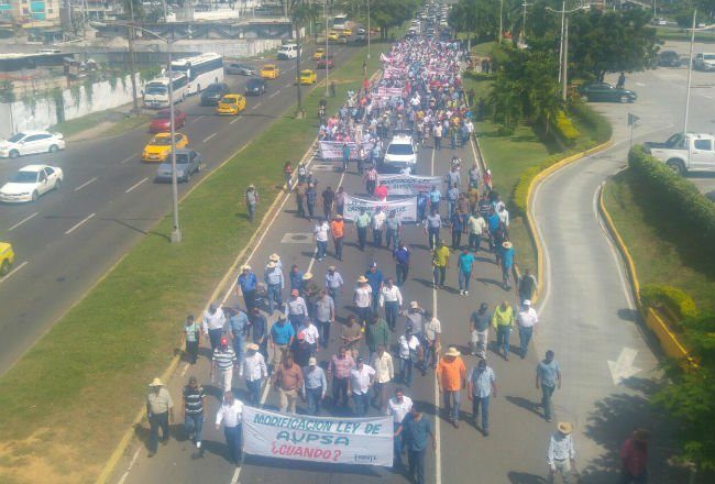 Mira la galería de la protesta esta mañana. Fotos: Redes Sociales