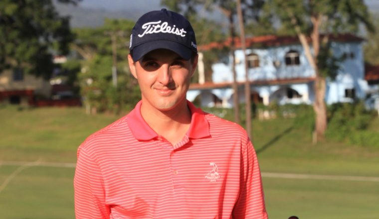 Nombre:  Mike Dunne