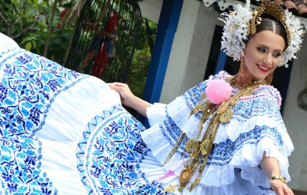 Pollera de gala. Foto/Desfile de las Mil Polleras