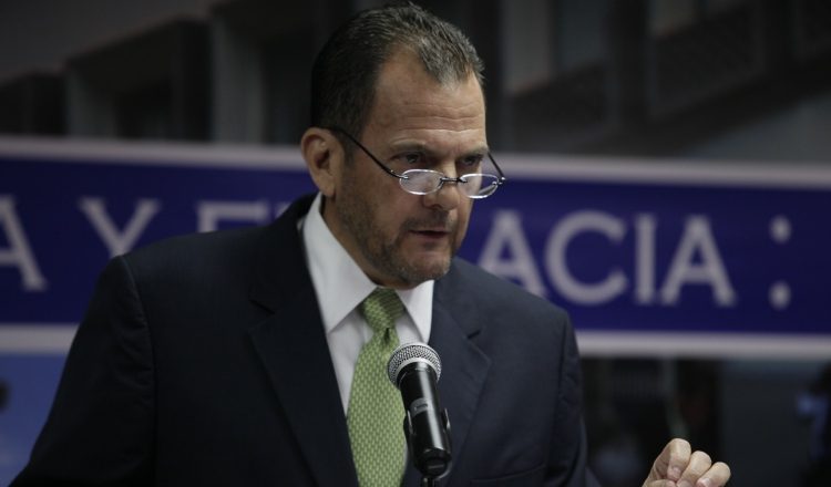 Humbert admitió que las contrataciones directas se pueden prestar para ser un 'foco de corrupción'. Archivo
