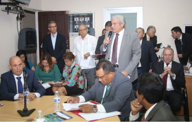 Durante la discusión en primer debate