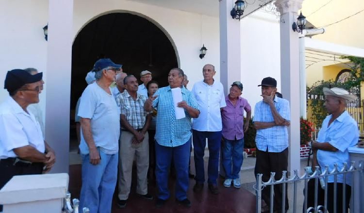 Desean que les paguen sus décimos sin más retrasos. Zenaida Vásquez