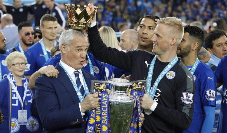 Claudio Ranieri salió campeón con el Leicester City. /Foto AP