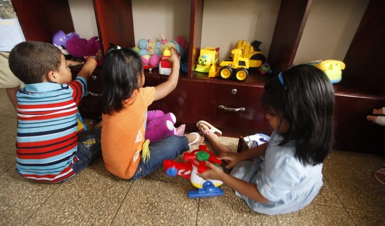 En Panamá solo entre 7% y 10% de esa niñez en la etapa de primera infancia recibe los servicios técnicos y profesionales adecuados. Archivo