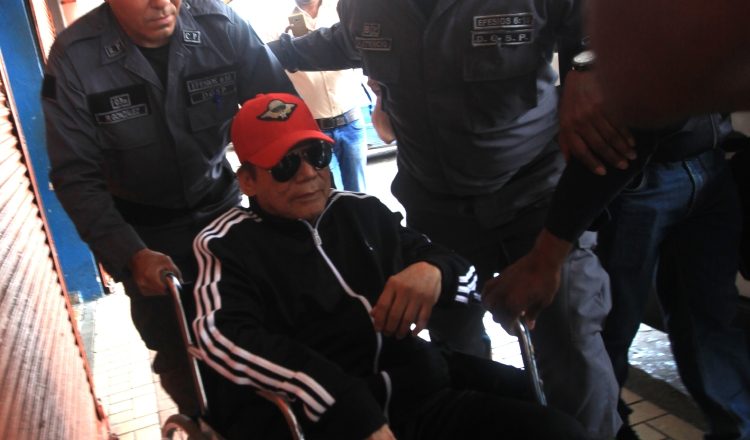 El exgeneral Manuel Antonio Noriega sigue bajo el coma inducido. /Foto Víctor Arosemena 