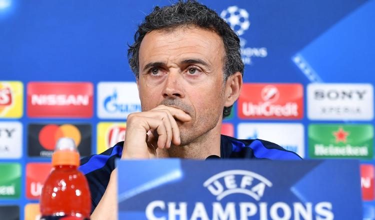 Luis Enrique Martínez atiende a los medios /Foto AP