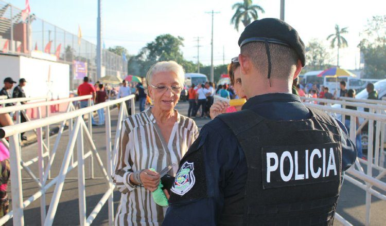 5. La seguridad en el perímetro  del Rommel Fernández fue fuerte. 