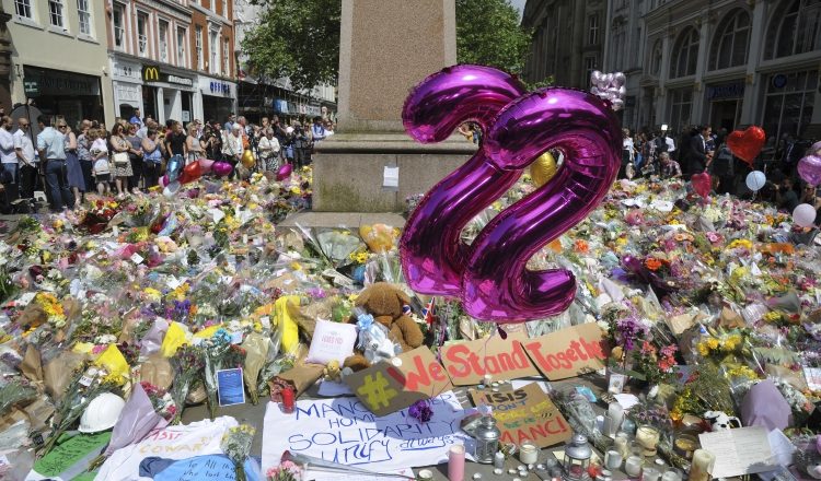 "Desde el día en el que pusimos en marcha el tour Dangerous Woman, dije que este 'show' pretendía ser un especio seguro". /Foto Archivo