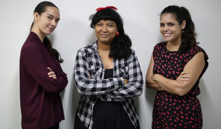 Actrices Diana Mellado, Victoria Mendoza y Natalia Beluche. Apuestan por un teatro no convencional. Aurelio Herrera Suira.