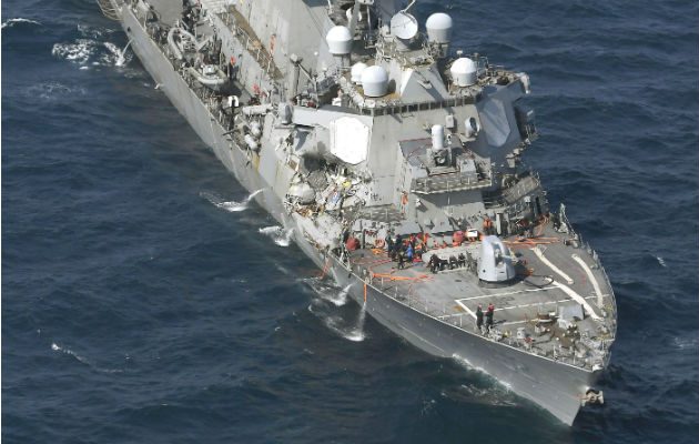 USS Fitzgerald después del impacto. Foto: AP